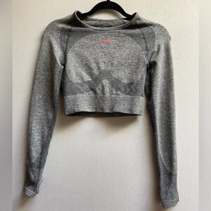 Gymshark Flex Seamless Crop Top - Charcoal Grey - XS - Long Sleeve 15" ptp